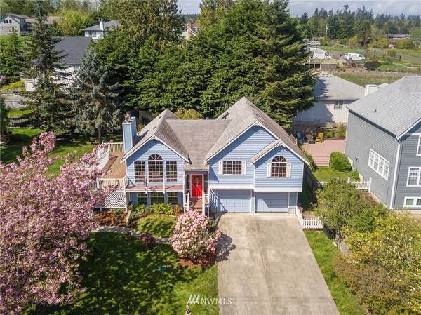 23585 Jefferson Point RD NE, Kingston, WA 98346