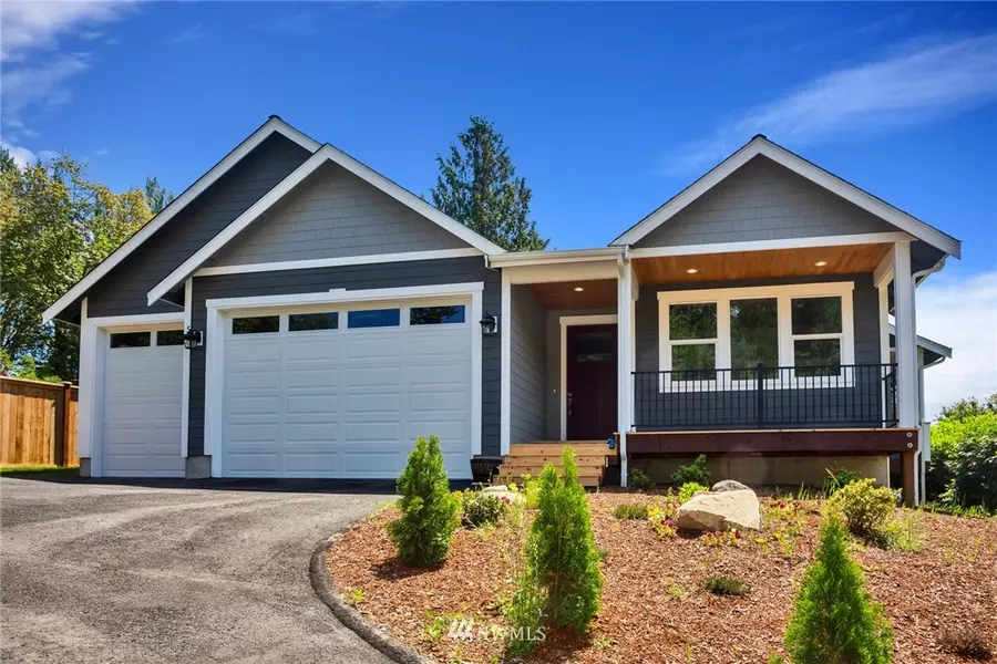 389 NW Dyes View CT, Bremerton, WA 98311