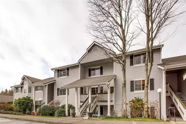 Mountlake Terrace, WA 98043,23325 Cedar Way #G-202