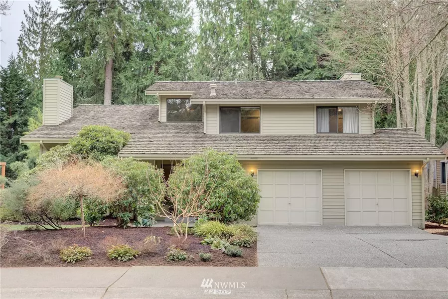 22207 NE 25th WAY, Sammamish, WA 98074