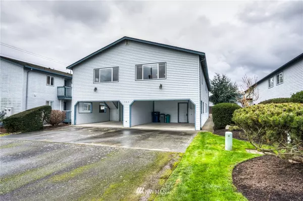 903 27th ST #2, Anacortes, WA 98221