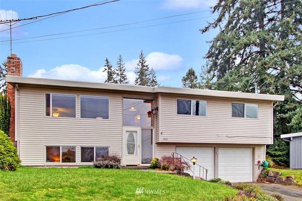 6401 233rd PL SW, Mountlake Terrace, WA 98043