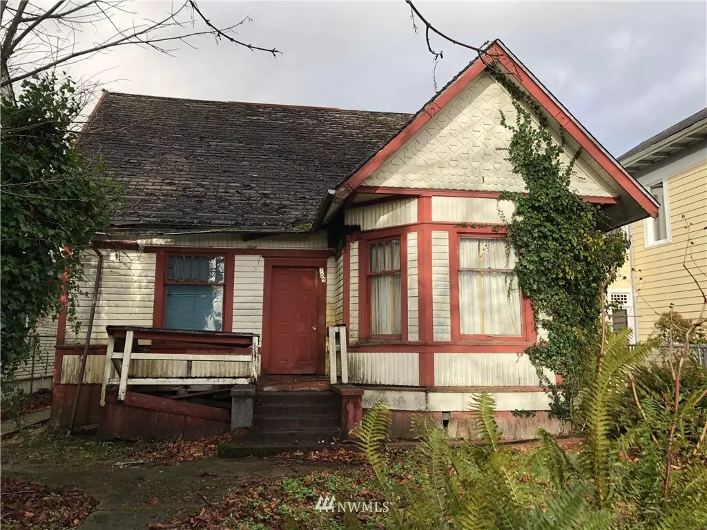 Hoquiam, WA 98550,709 Bluff AVE