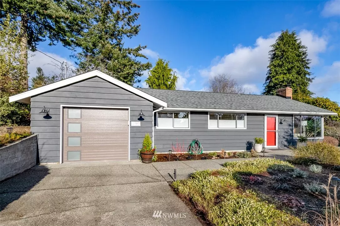 Bainbridge Island, WA 98110,972 Hawley WAY NE