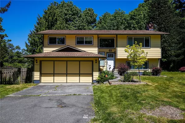 Lynnwood, WA 98087,13221 Beverly Park RD