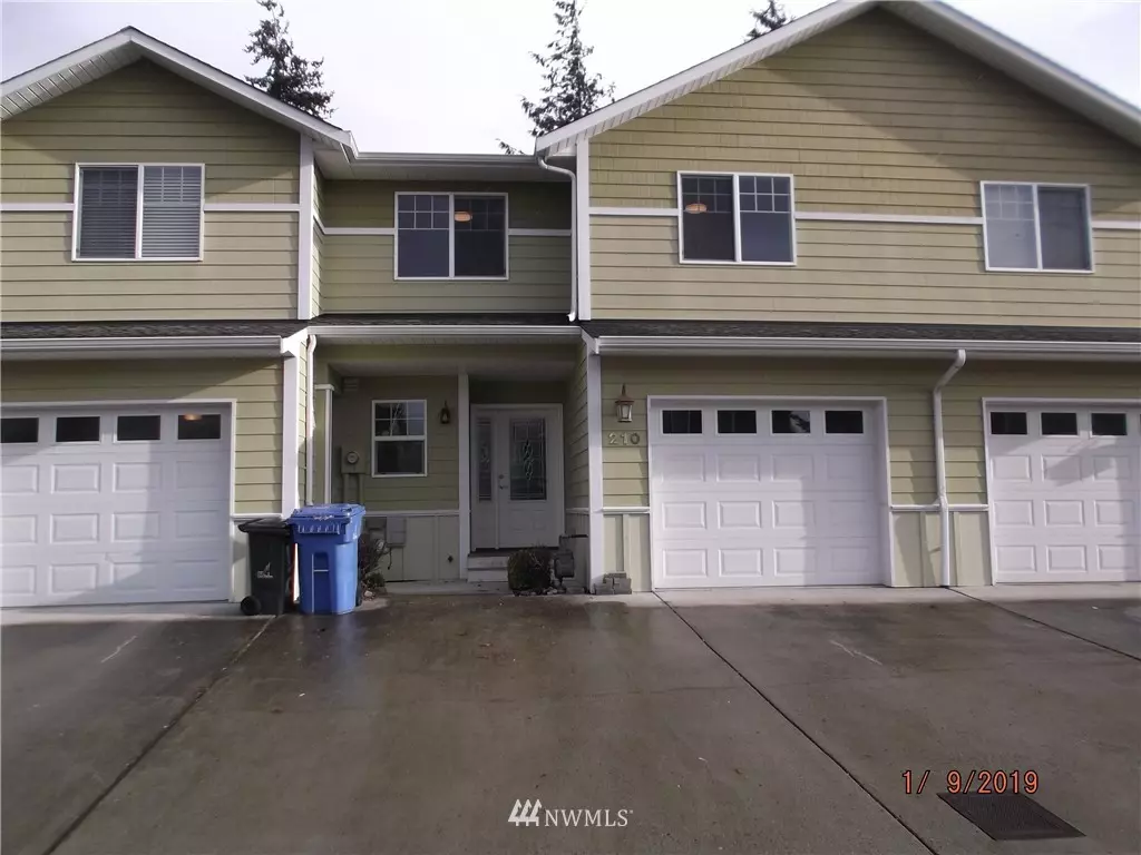 Oak Harbor, WA 98277,210 NE Melrose DR
