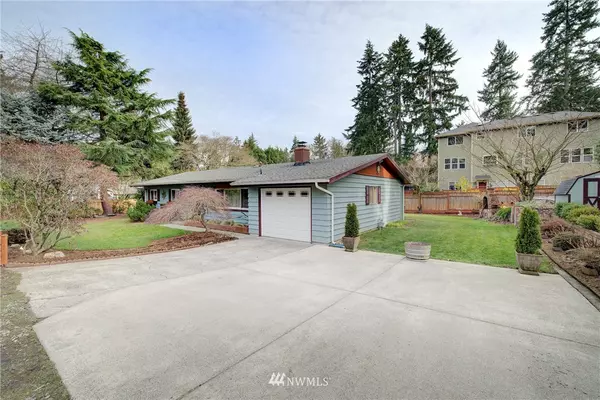 Kenmore, WA 98028,7502 NE 155th ST