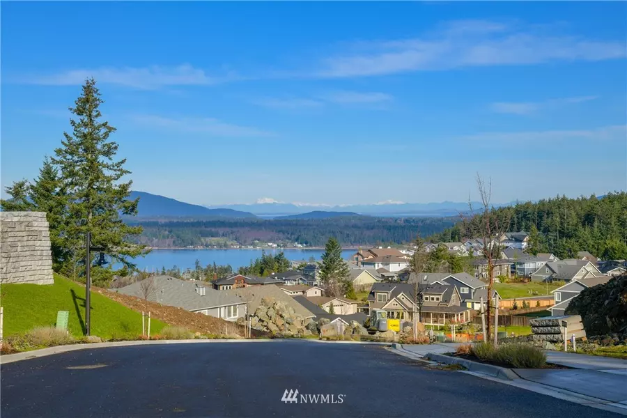 3957 Rock Ridge Pkwy, Anacortes, WA 98221