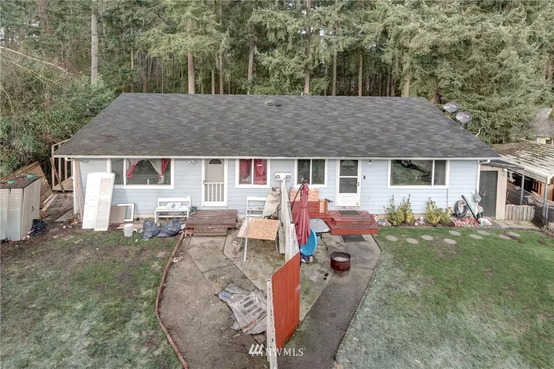 Puyallup, WA 98371,8244 59th AVE E