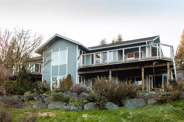 22869 Lake Terrace LN, Mount Vernon, WA 98273