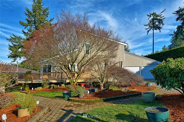 Mukilteo, WA 98275,5825 Central DR