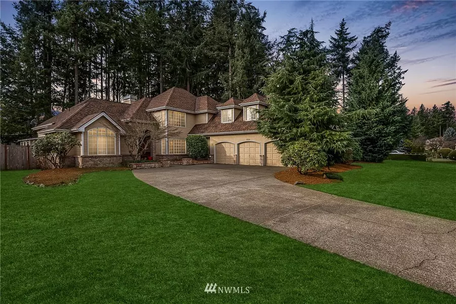 25231 234th AVE SE, Maple Valley, WA 98038