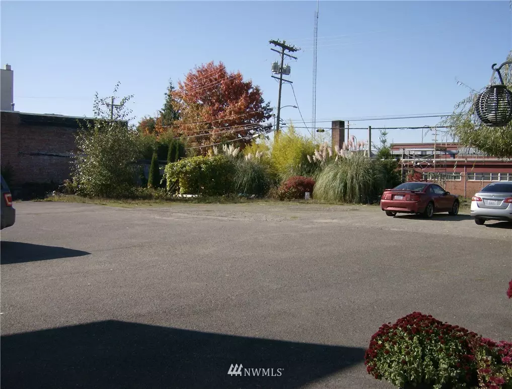 Centralia, WA 98531,519 N Tower