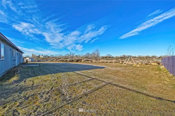 Moses Lake, WA 98837,5364 Crystal Springs DR NE