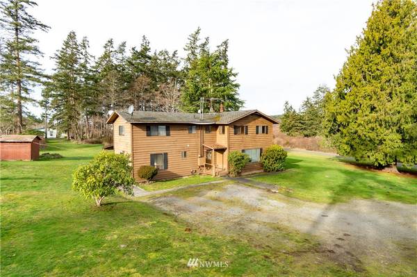 139 W Frostad RD, Oak Harbor, WA 98277