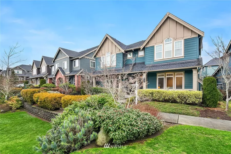 1723 11th LN NE, Issaquah, WA 98029