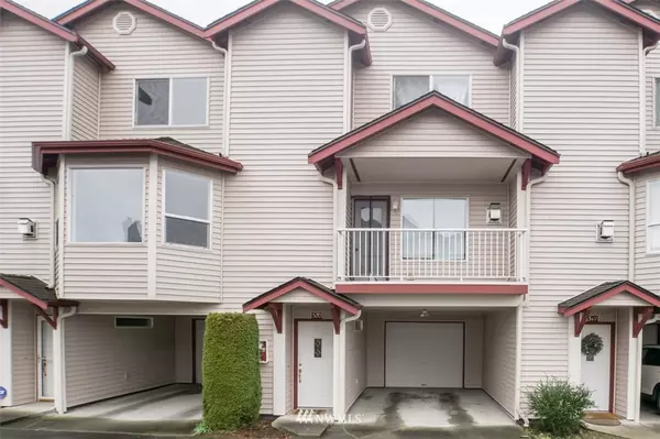 8823 Holly DR #520, Everett, WA 98208