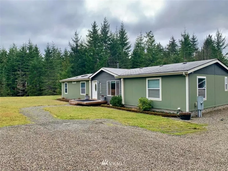 261 Hurricane View LN, Port Angeles, WA 98362