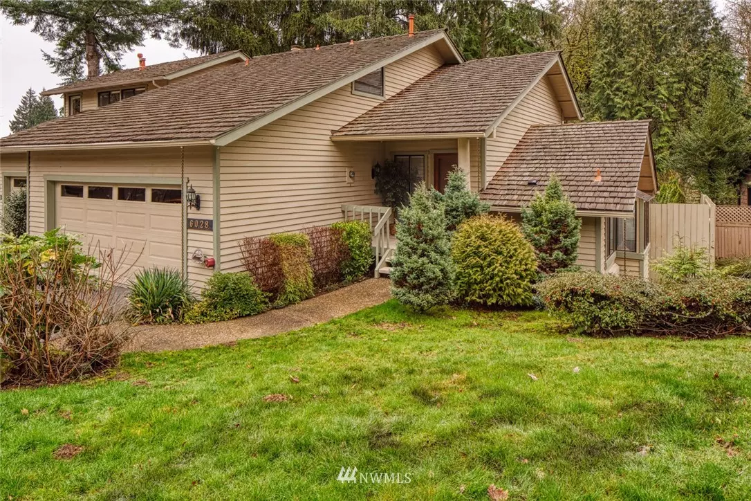 Redmond, WA 98052,6028 158th WAY NE