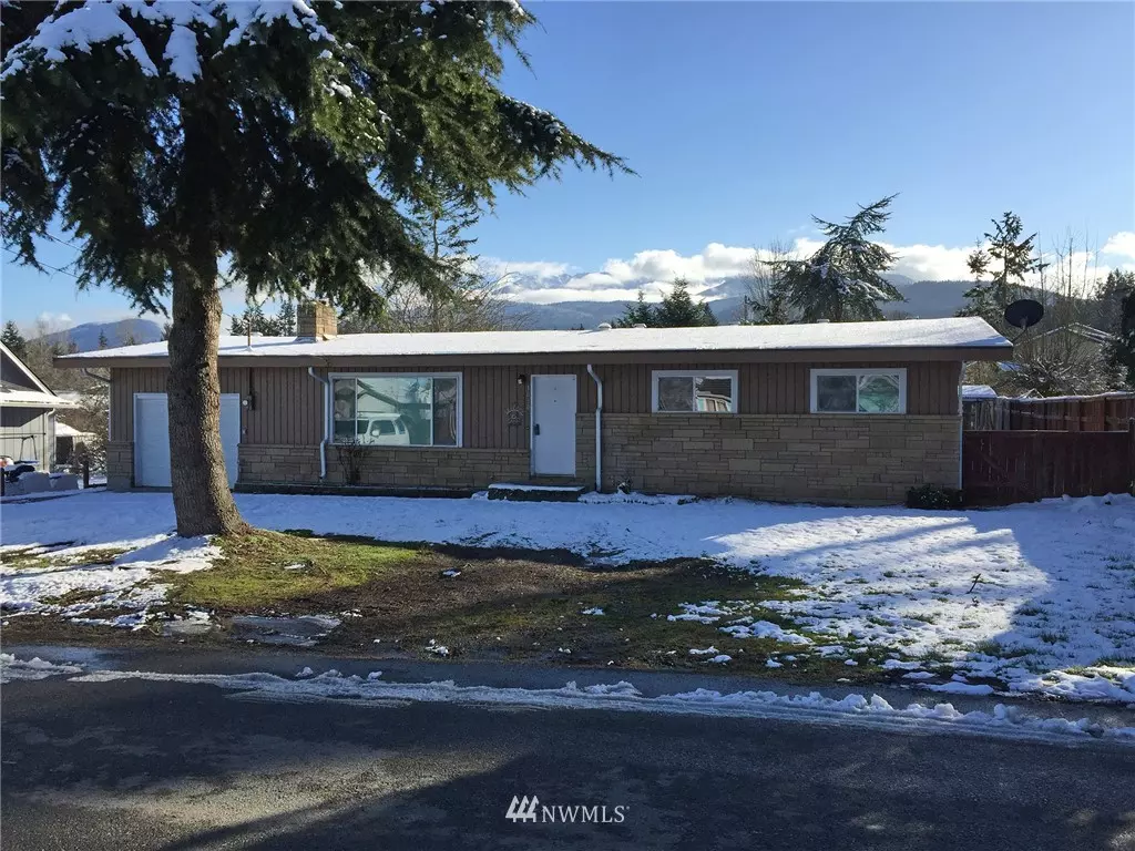 Port Angeles, WA 98363,1030 Glenwood ST