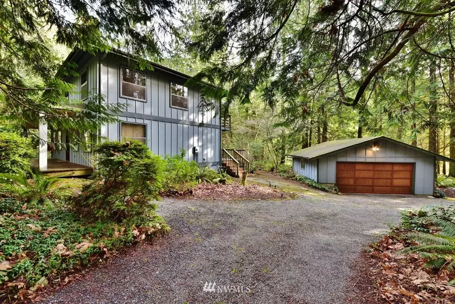 21936 Nootka DR NE, Indianola, WA 98342