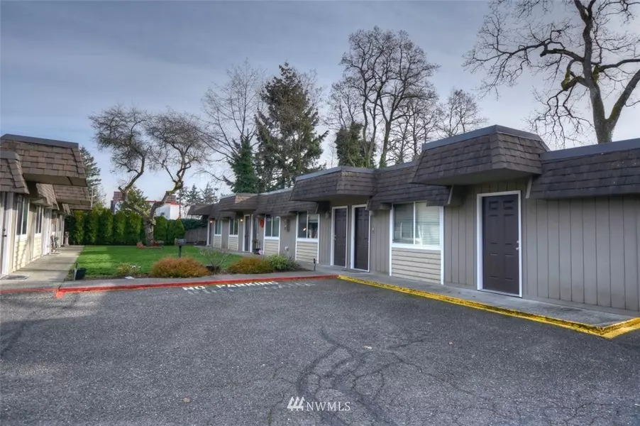 9811 Whitman AVE SW #17, Lakewood, WA 98499