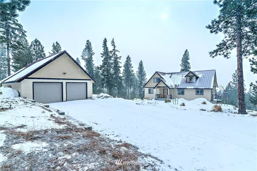 2090 Creekside RD, Cle Elum, WA 98922