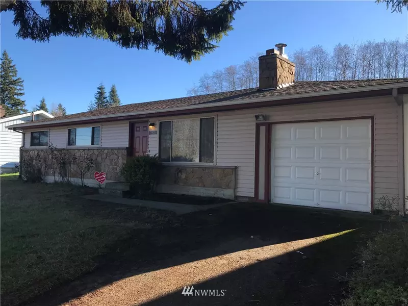 2459 Gillette DR SE, Port Orchard, WA 98366