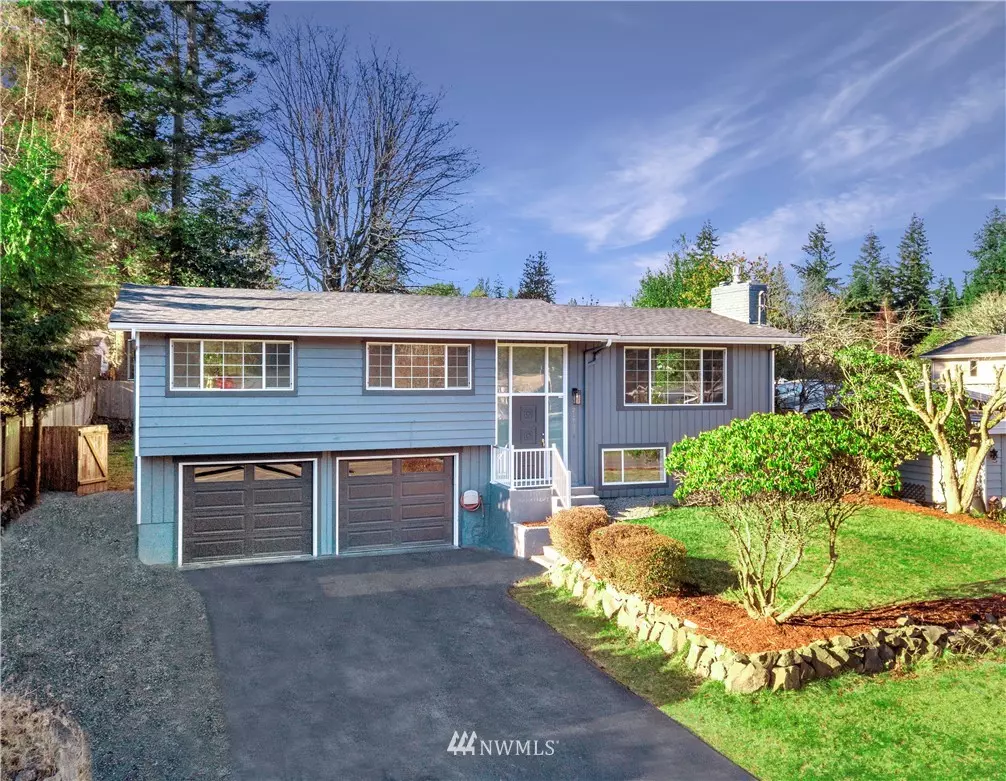 Edmonds, WA 98020,21700 96th AVE W