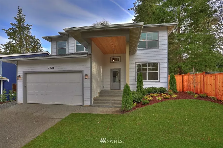 7725 NE 170th ST, Kenmore, WA 98028