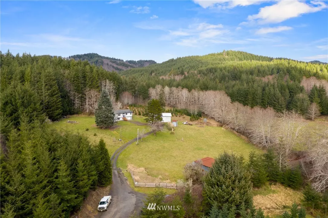 Raymond, WA 98577,269 Elk Creek RD