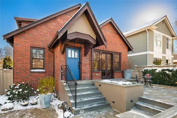 1820 McGilvra BLVD E, Seattle, WA 98112