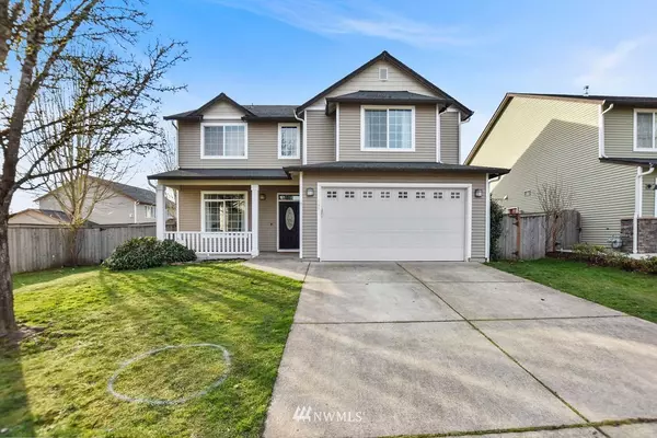 108 E 16th PL, La Center, WA 98629