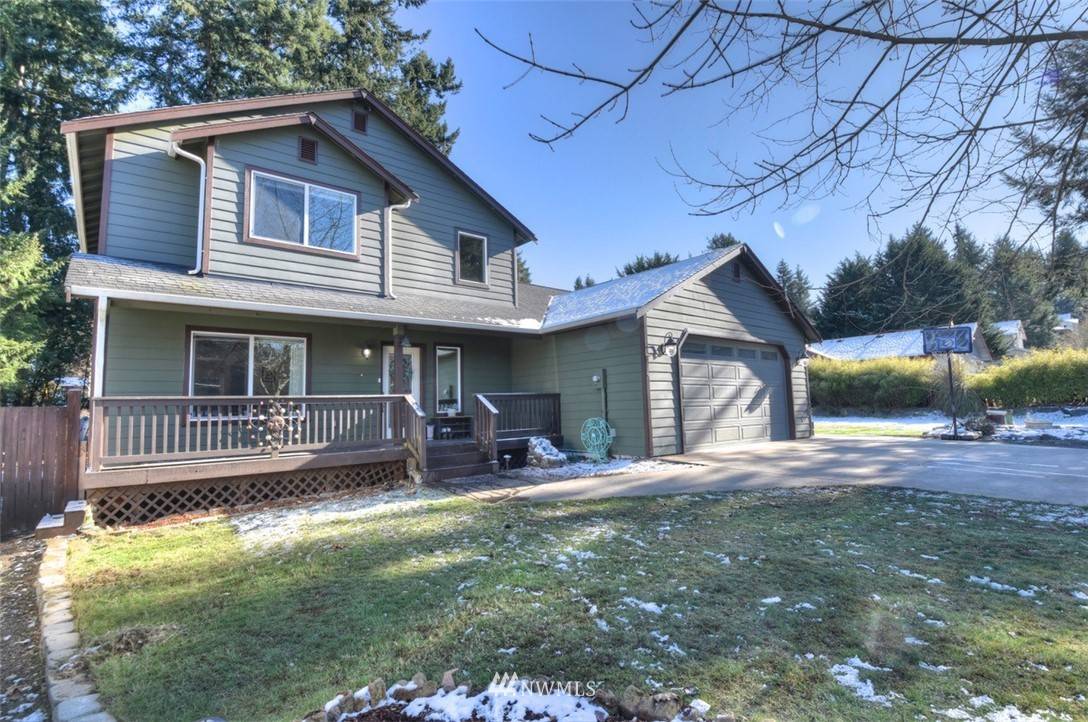 5104 Beach WAY NE, Olympia, WA 98516