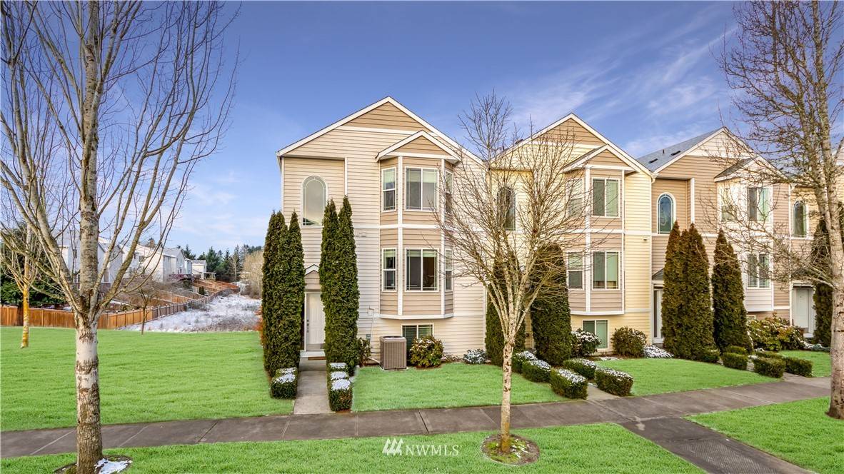 8346 13th AVE SE, Olympia, WA 98513