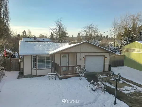 506 Train ST SE, Orting, WA 98360