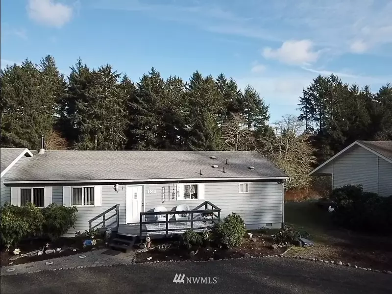 182 NE Dolphin AVE, Ocean Shores, WA 98569