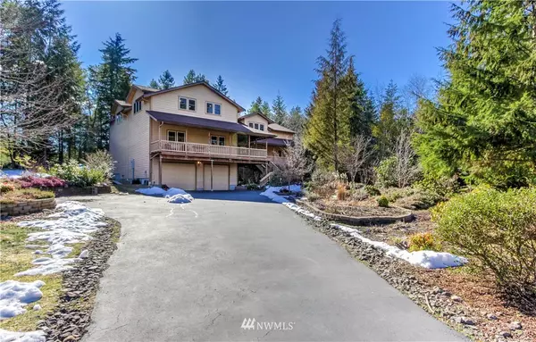 7142 Windflower PL NW, Seabeck, WA 98380