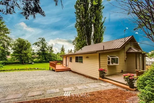 32021 104th PL SE, Auburn, WA 98092