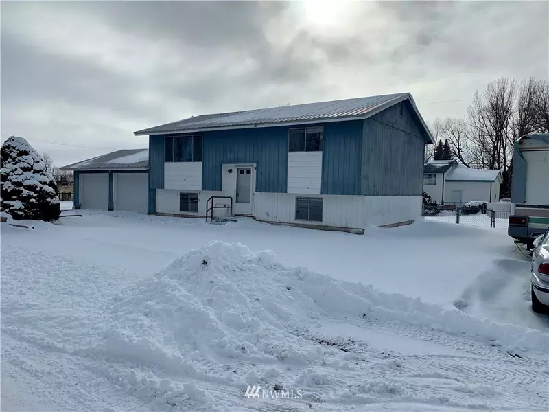 432 NE Cliff AVE, Wilbur, WA 99185