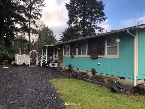 233 Bass AVE NE, Ocean Shores, WA 98569