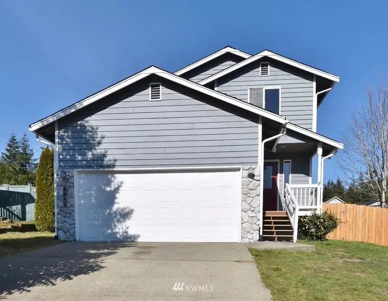 8643 Honeysett LN NW, Silverdale, WA 98383