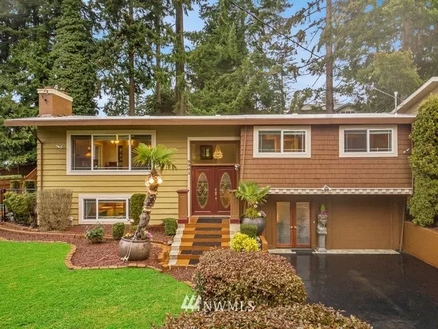 Edmonds, WA 98020,9903 227th PL SW