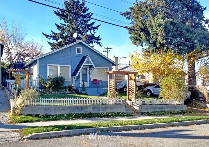 904 Cashmere ST, Wenatchee, WA 98801