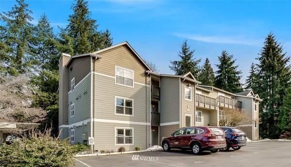 8218 126TH AVE NE #E-16, Kirkland, WA 98033