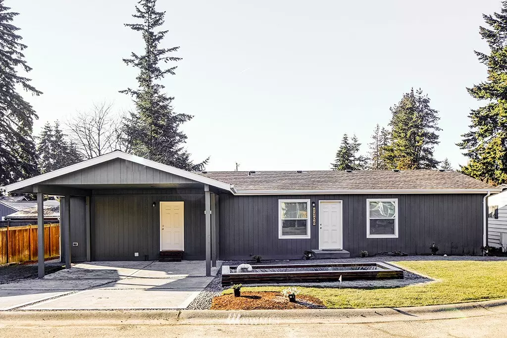 Edmonds, WA 98026,7706 223rd ST SW