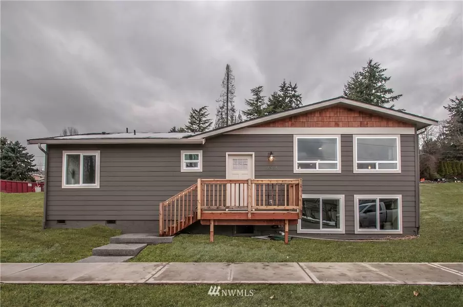 14914 Manor Way, Lynnwood, WA 98087