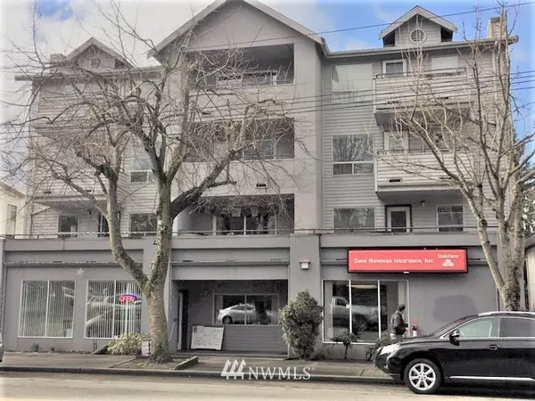 3435 California AVE SW #305, Seattle, WA 98116