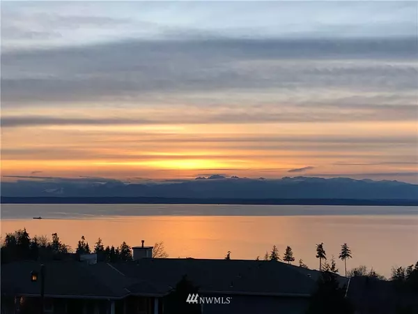 10935 E Villa Monte DR, Mukilteo, WA 98275