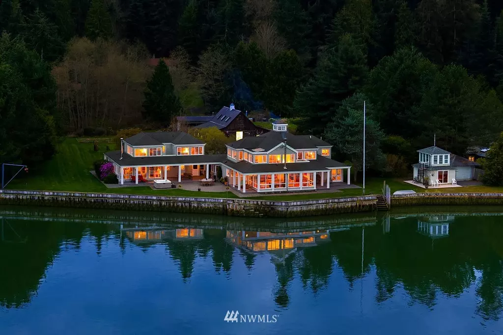 Camano Island, WA 98282,951 Port Susan Terrace RD